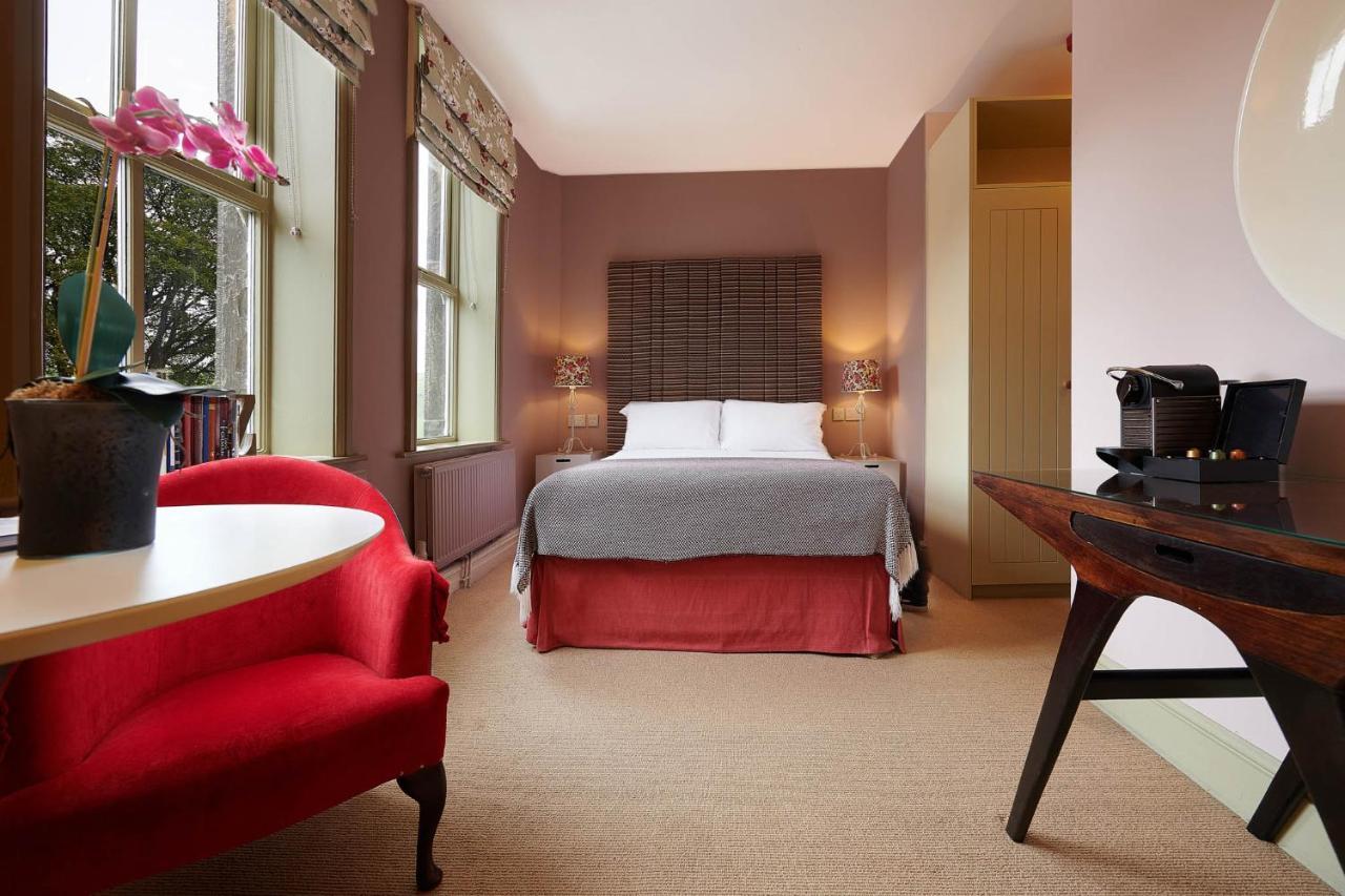 The Fell Hotel Бернсолл Экстерьер фото