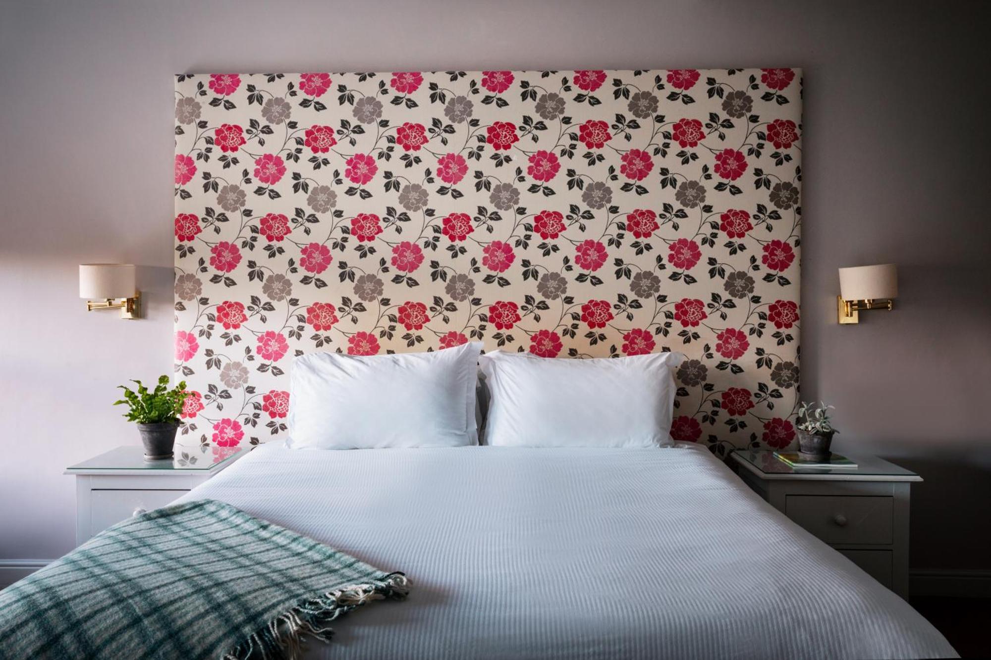The Fell Hotel Бернсолл Экстерьер фото